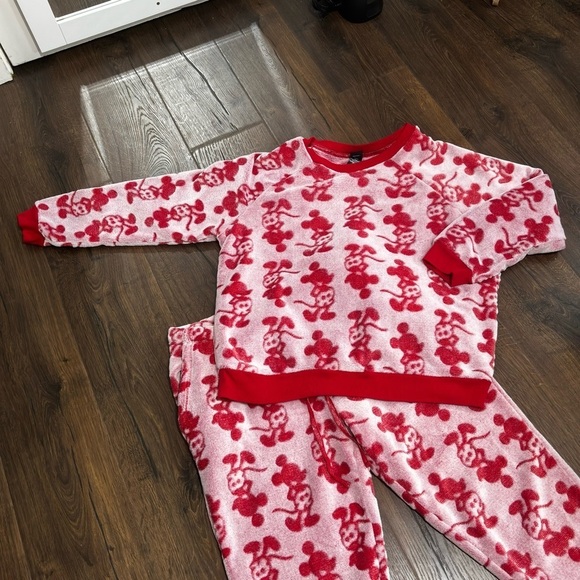 Disney Womens 2-Piece Fleece Jogger Lounge Set red Large - Picture 4 of 8